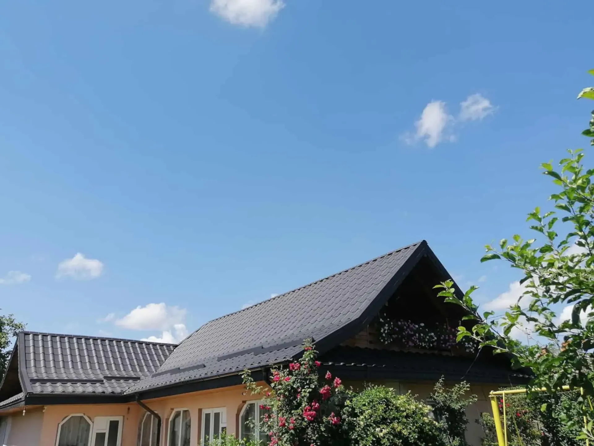 Acoperiș metalic CES Trade, proiect 25